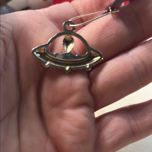 UFO Earrings - Picture 3 of 3